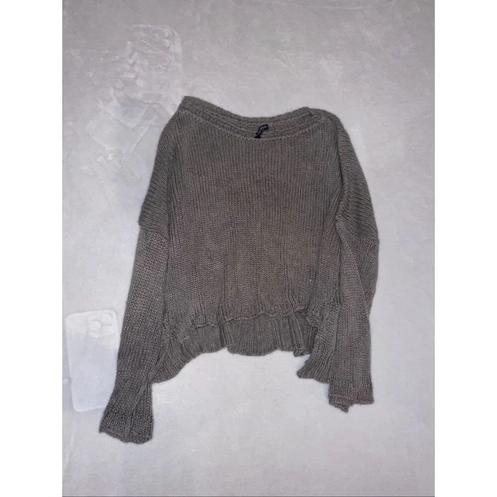 Brandy Melville sweater gray one size fits all